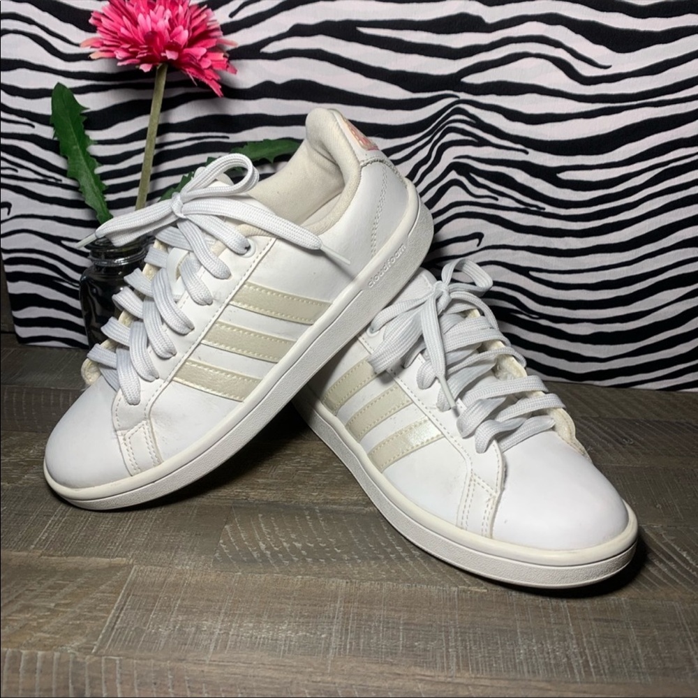Adidas Sneakers - Picture 5 of 8
